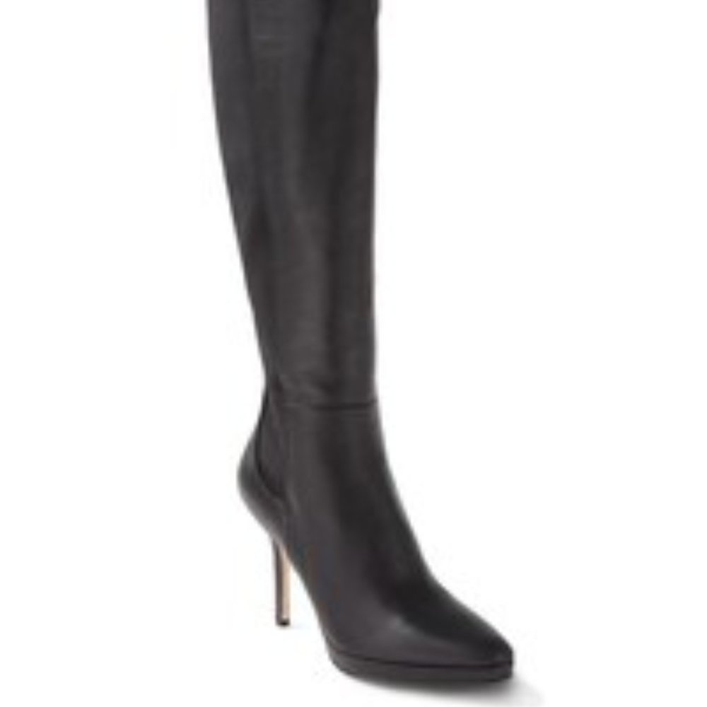 Black Leather Boots SZ 10  (.5 Platform)